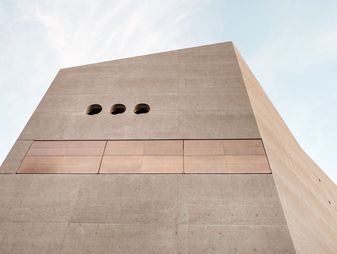 Brutalist Architecture: Photo by Samuel Zeller on Unsplash