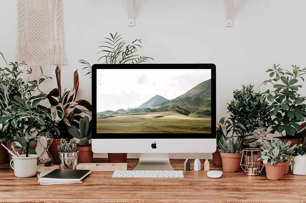 Download 35 Imac Mockup Templates For Pro Grade Presentations On The Designest