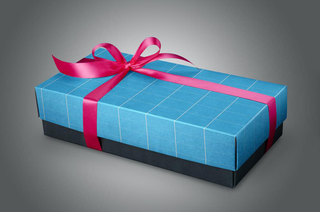 Download 50+ Best Gift Box Mockups — Free & Premium Templates - The ...