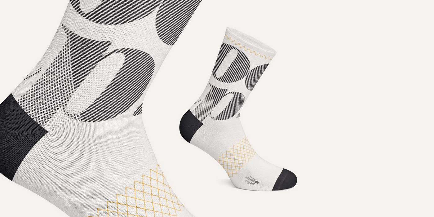 35+ Best Socks Mockup Templates🧦(Free & Paid) - The Designest